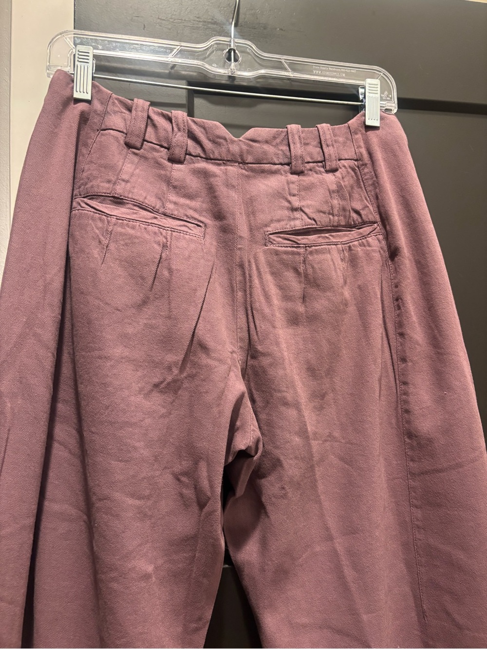 Free People Spotlight Washed Barrel Chino Trousers 6 Italian Plum NWT Wide Pant - Picture 8 of 11